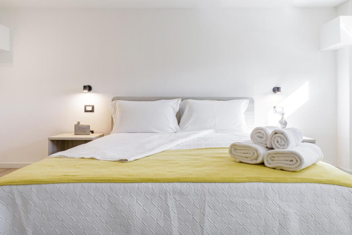 Bandiera 68 Apartment Cagliari Kültér fotó
